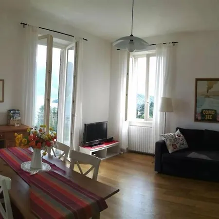 Casa Giulino Vista Lago Mezzegra